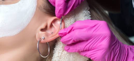 Helix Piercing – der Schmuck an der Ohrmuschel