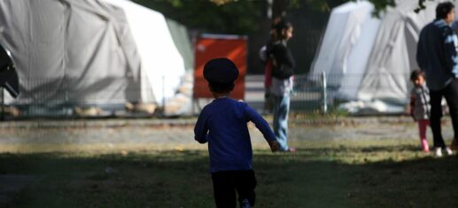 Asylbewerber müssen wieder länger auf Bescheid warten