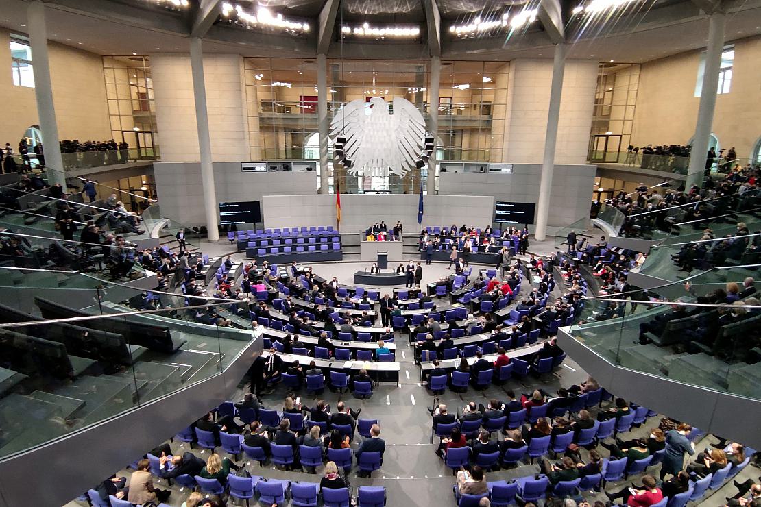 Bundestag verschiebt Abstimmung zu Whistleblower-Gesetz