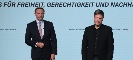 ZDF-Politbarometer: FDP legt zu - SPD und Grüne schwächer