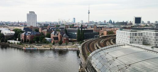 Giffey will Berlins Wirtschaft schnell "klimaneutral" machen