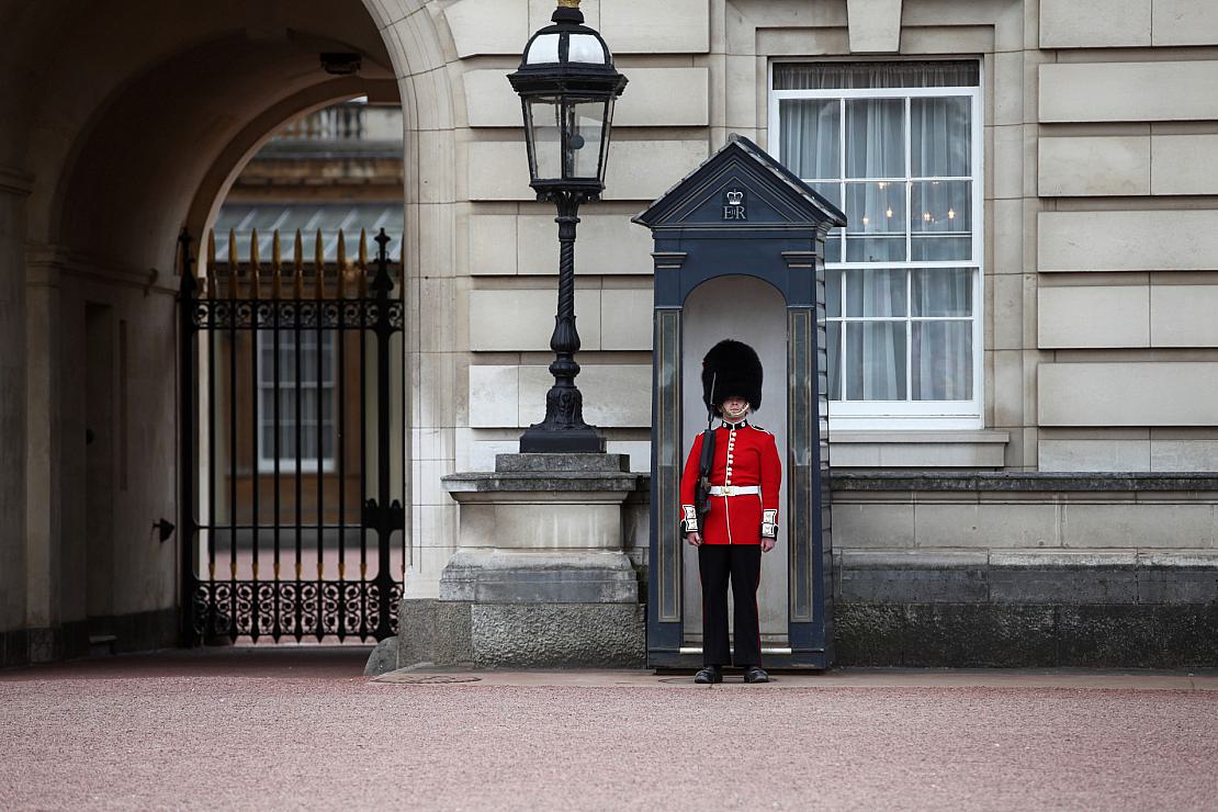 Mann nach Zwischenfall vor Buckingham Palace verhaftet