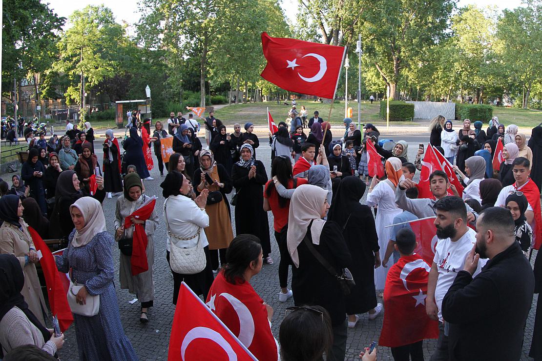 Politiker streiten über Özdemirs Äußerungen zu Deutschtürken