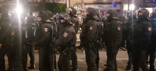 Polizei-kesselte-Leipziger-Protestler-ueber-10-Stunden-ein.jpg