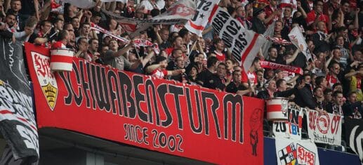 Stuttgart bleibt erstklassig - HSV verpasst Fußball-Wunder