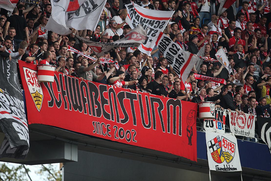 Stuttgart bleibt erstklassig – HSV verpasst Fußball-Wunder