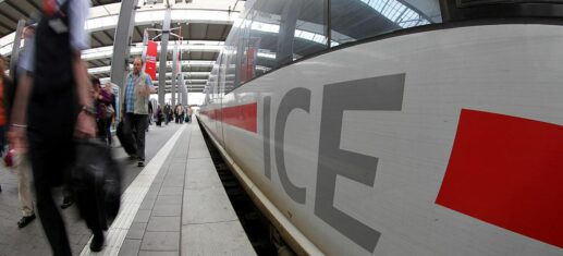 Tarifverhandlungen-zwischen-Bahn-und-EVG-gescheitert-Streiks-drohen.jpg