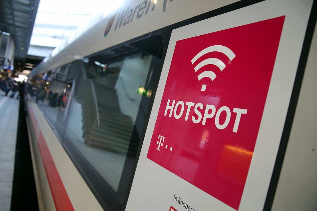 Verkehrsminister will besseren Netzempfang im Zug