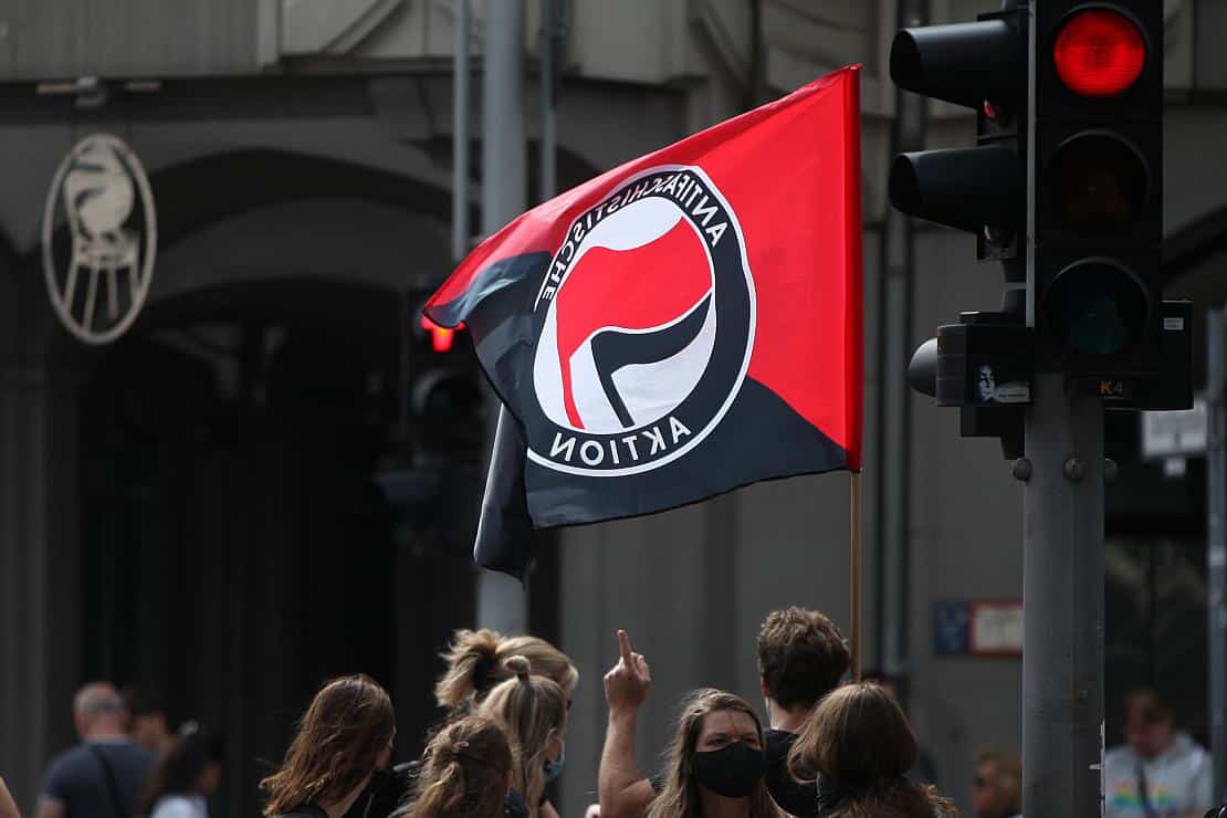 "Werteunion" fordert Verbot von Antifa als kriminelle Organisation