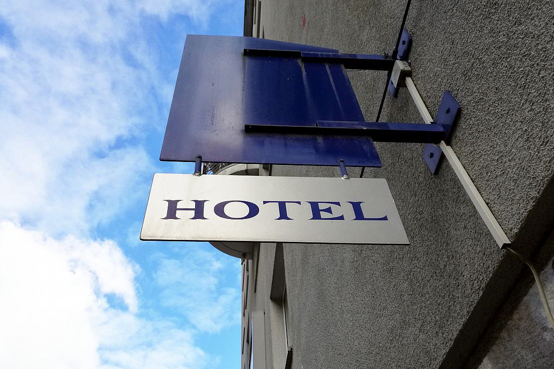 Kritik an Abschaffung der Hotelmeldepflicht nur für Inländer