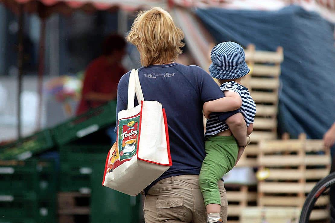 Paritätischer Wohlfahrtsverband kritisiert Elterngeld-Begrenzung