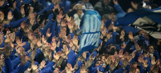 Terodde bleibt wegen "Gänsehautmomenten" bei Schalke 04