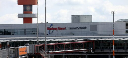 "Letzte Generation" blockiert Flughäfen in Hamburg und Düsseldorf