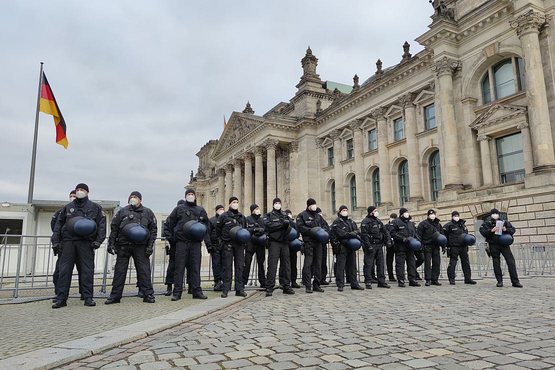 Sechs Verurteilungen nach Sturm auf den Reichstag