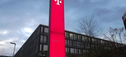 Telekom-liefert-Drohnenschutz-fuer-Fussball-EM-2024.jpg