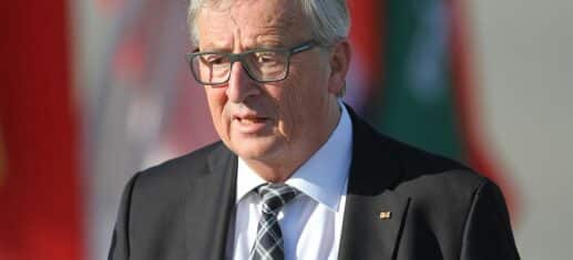 Juncker-fordert-quotmehr-Herzenswaermequot-bei-Europa-Gipfel-in-Granada.jpg