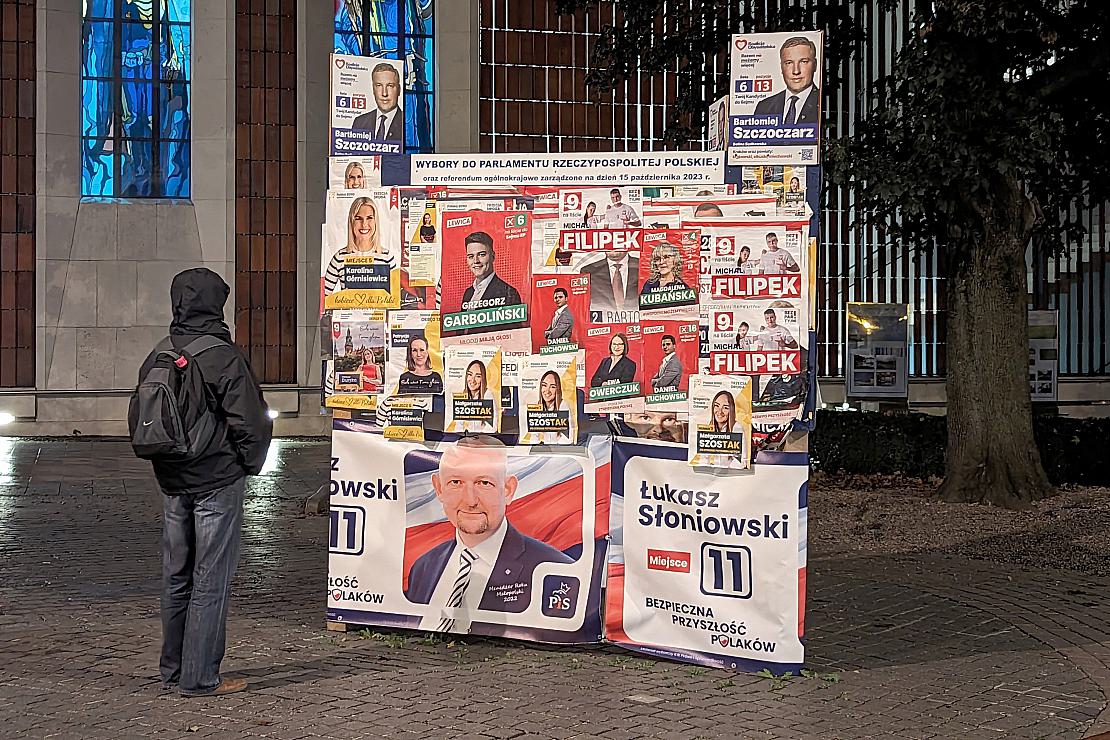 Parlamentswahl in Polen gestartet