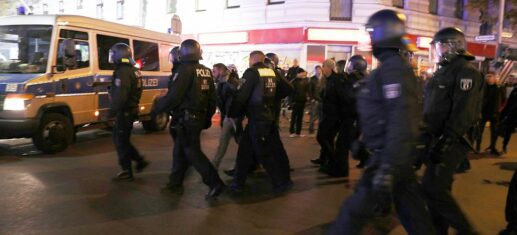 Polizisten-bei-Pro-Palaestina-Demo-in-Berlin-verletzt.jpg
