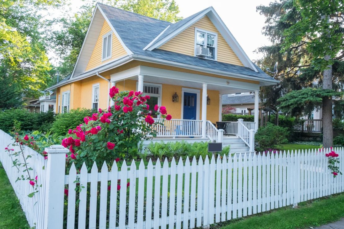 Welcher Zaun ist optimal für das Eigenheim?