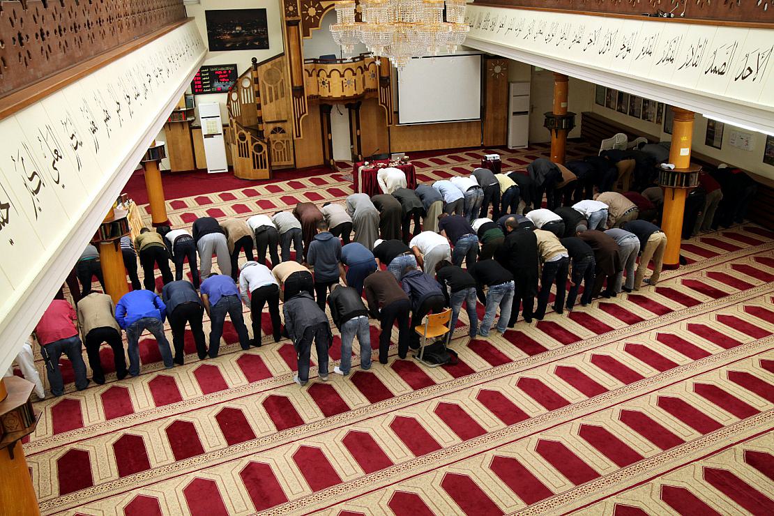Spahn: Deutschland soll Moscheen selbst finanzieren