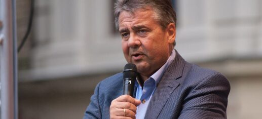 Ex-SPD-Chef-Gabriel-verteidigt-Schuldenbremse.jpg