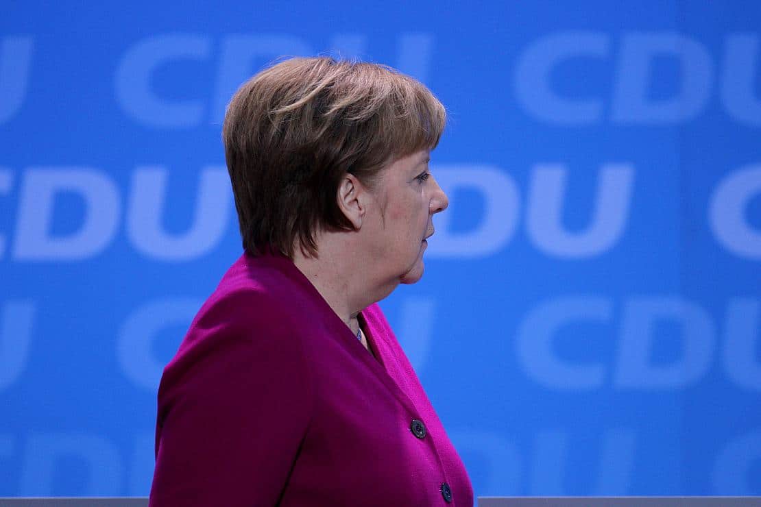 Merkel tritt aus Konrad-Adenauer-Stiftung aus