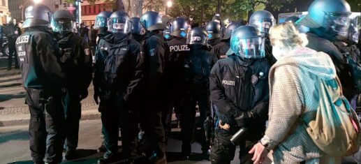 Polizeigewerkschaft-rechnet-mit-erneuter-Gewalt-an-Silvester.jpg