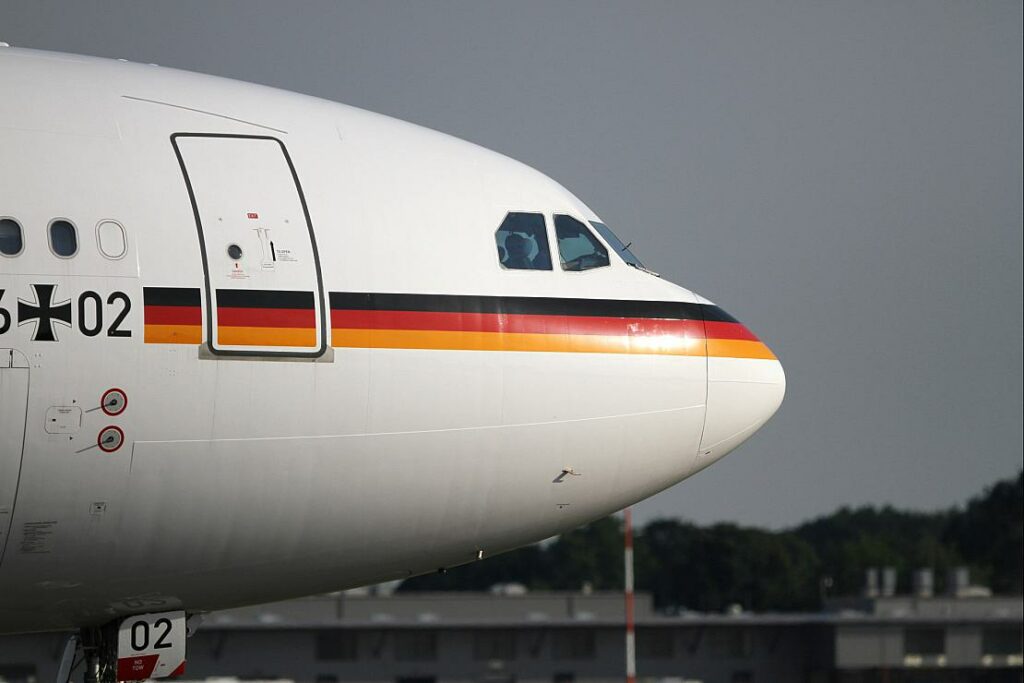 Außenministerin fliegt weiterhin kaum Linie