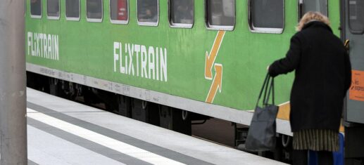 Flixtrain-draengt-auf-hoehere-Kapazitaet-fuer-die-Schiene.jpg