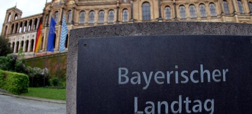 Laenderfinanzausgleich-2023-Bayern-schultert-allein-Haelfte.jpg