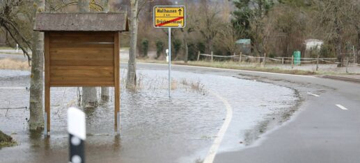 Lage-in-Hochwassergebieten-bleibt-kritisch.jpg