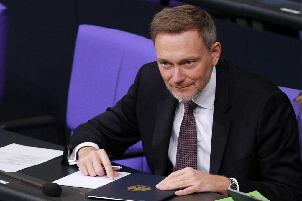 Lindner kündigt Nullrunde beim Bürgergeld an