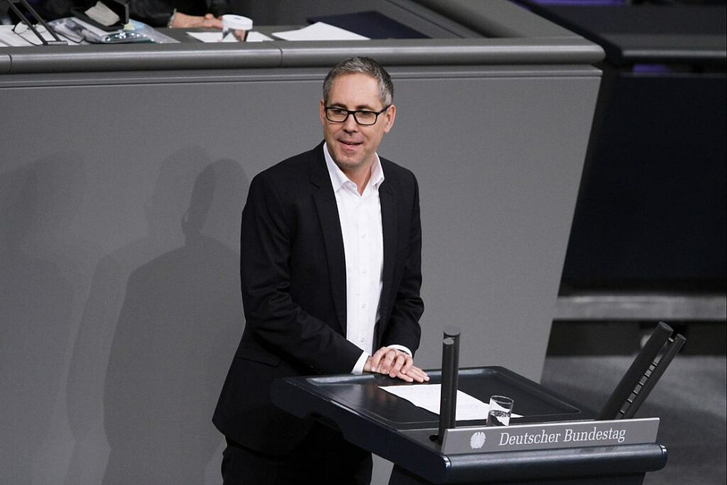 Schrodi will höheres Kindergeld über Spitzenverdiener finanzieren
