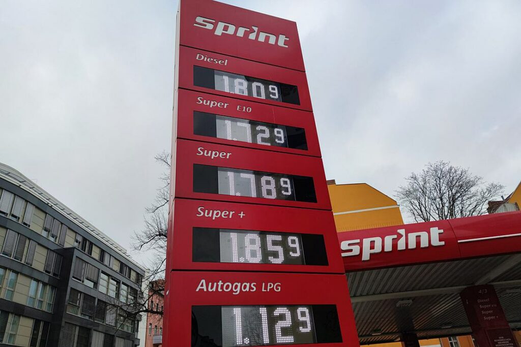 Söder will neue Energiepreisbremsen und späteres Verbrennerverbot
