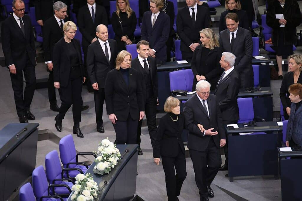 Trauerakt im Bundestag: Politik nimmt Abschied von Wolfgang Schäuble