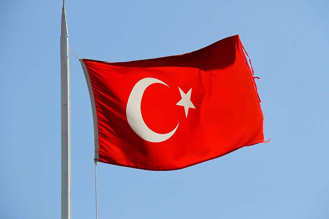 Türkische Luftangriffe auf kurdische Kämpfer in Syrien und im Irak