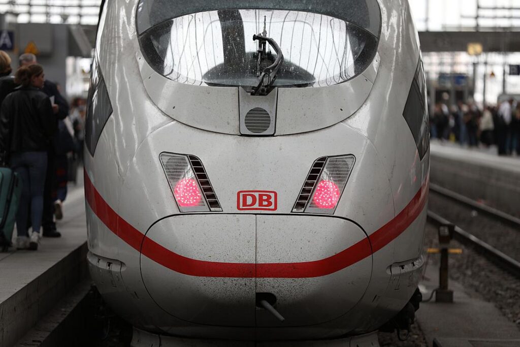 Bahnchef verteidigt Vorstandsbonus für 2022