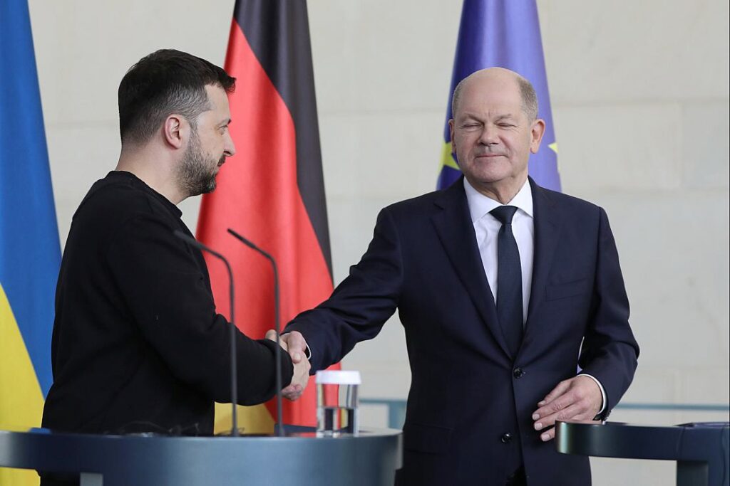 Deutsche bei Ukraine-Engagement der Bundesregierung gespalten