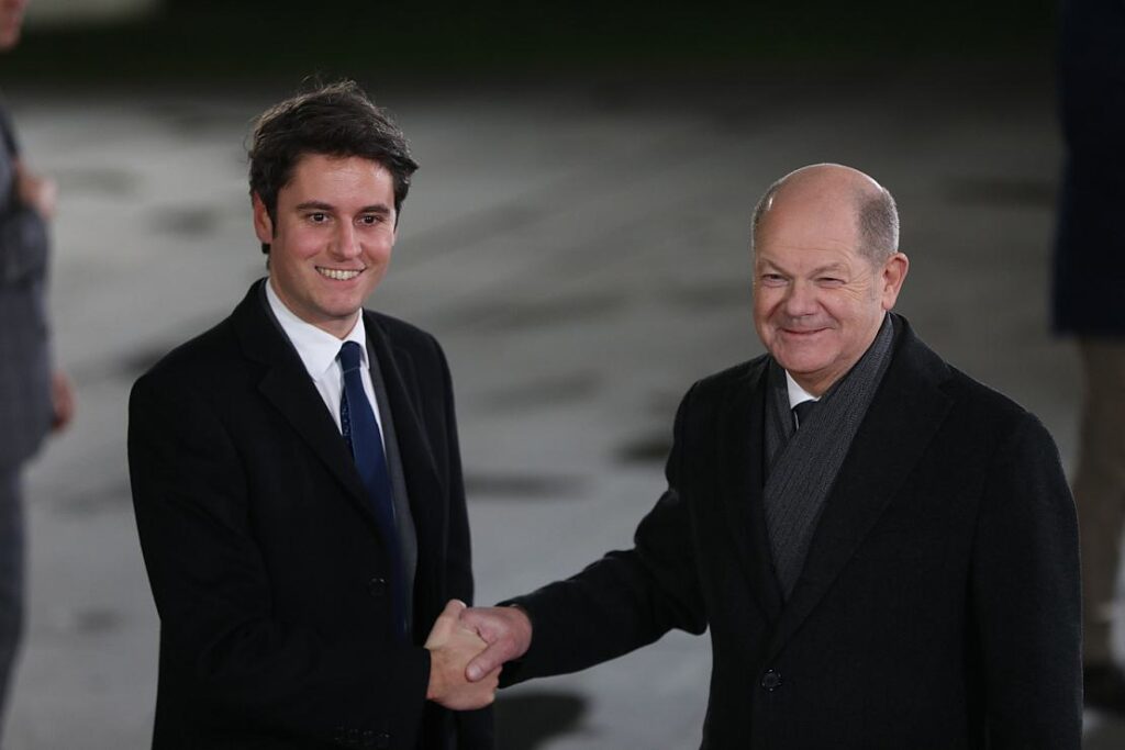 Frankreichs Premierminister von Scholz empfangen