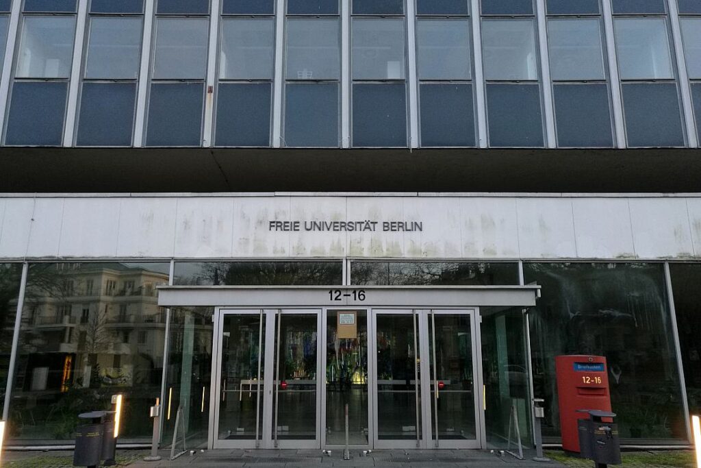 Freie Universität Berlin verteidigt Umgang mit Antisemitismus