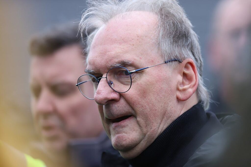 Haseloff wirbt für schuldenfinanziertes Wachstumsprogramm