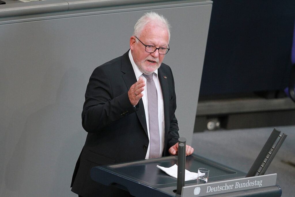 Hellmich lehnt Atombewaffnung der EU ab
