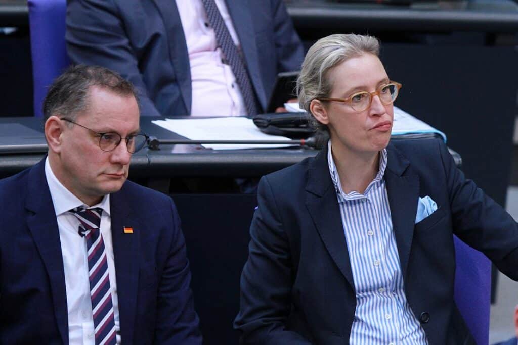 Insa: AfD fällt in Wählergunst unter 20 Prozent