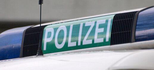 Polizeieinsatz-an-Schule-in-Wuppertal-mehrere-Schueler-verletzt.jpg