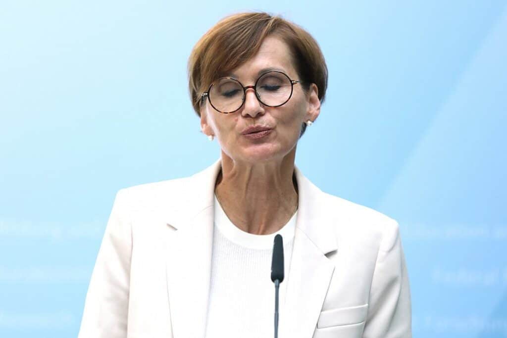 Stark-Watzinger kritisiert Blockade des Wachstumschancengesetzes