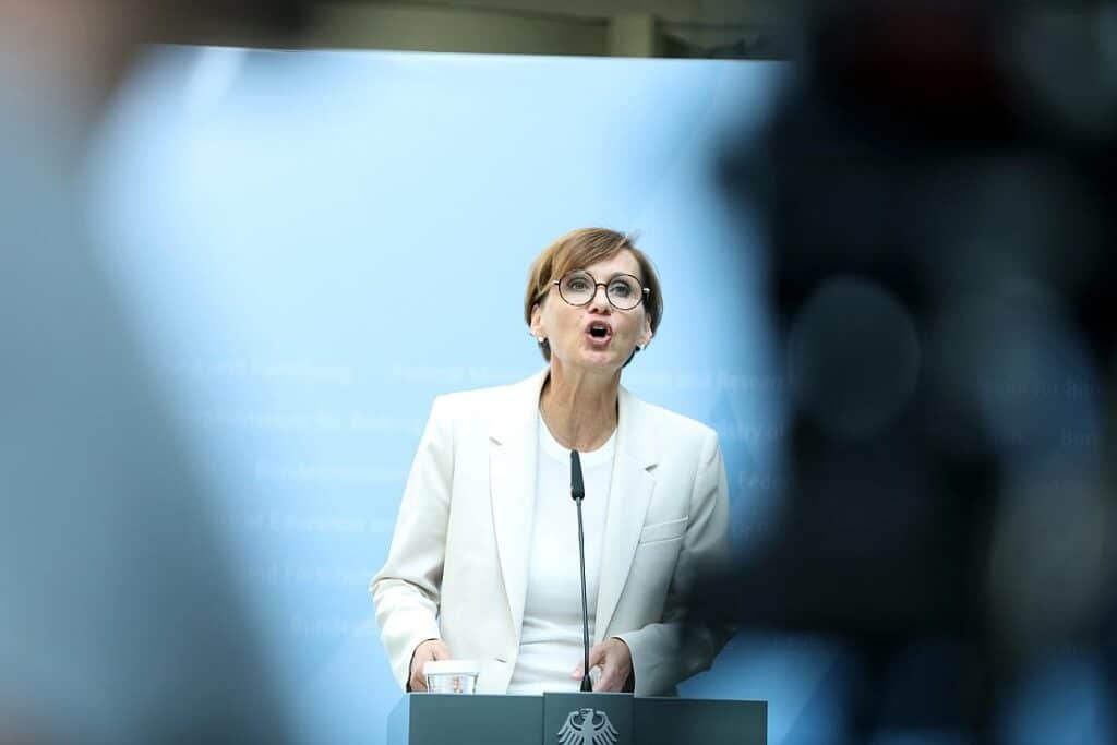 Stark-Watzinger wirft Union "innovationsfeindliche" Haltung vor