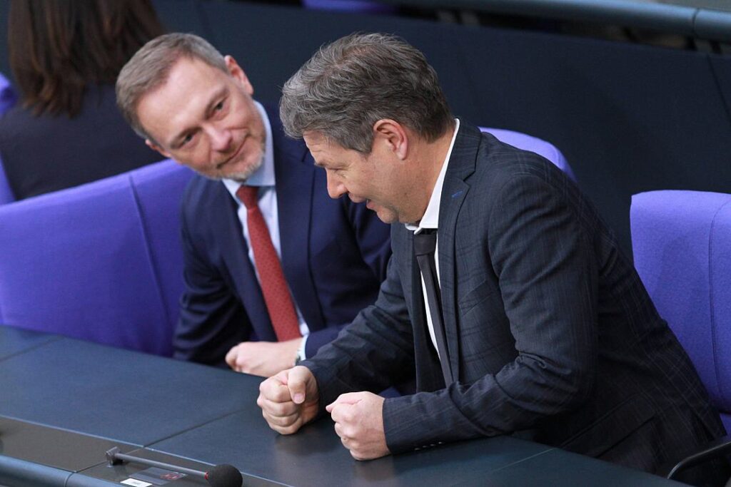 Union und AfD begrüßen Steuerpläne von Lindner und Habeck