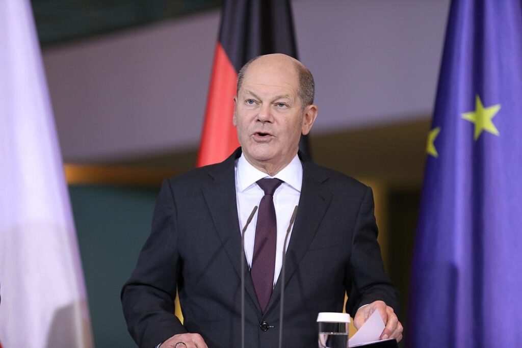Union verlangt von Scholz Klarheit in Atomwaffenfrage