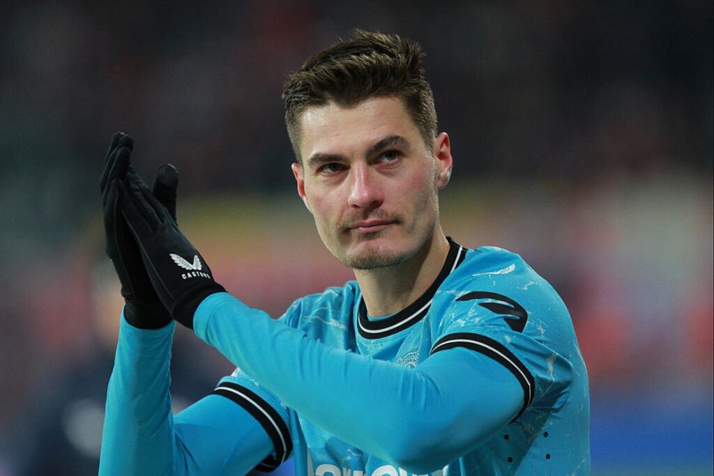 1. Bundesliga: Leverkusen baut in Köln Tabellenführung aus