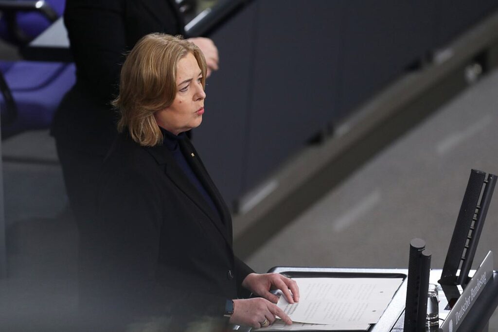 Bas will Abfrageermächtigung für Verfassungsschutz